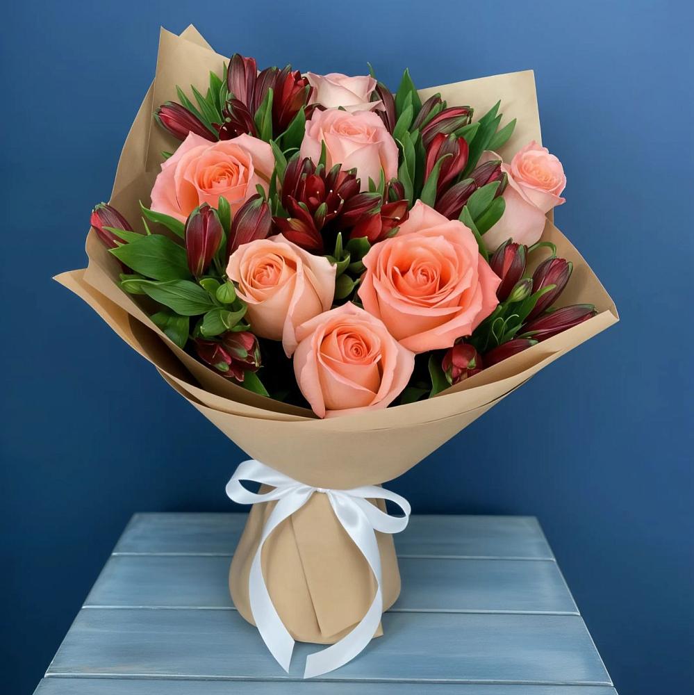 Букет цветов из: Розы и Альстромерии в Средней Ахтубе