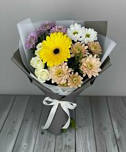 Букет цветов из:  Розы, Герберы и Хризантемы в Средней Ахтубе